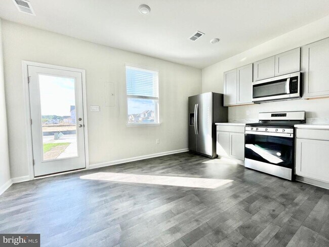 Building Photo - 522 Ridgely Blvd