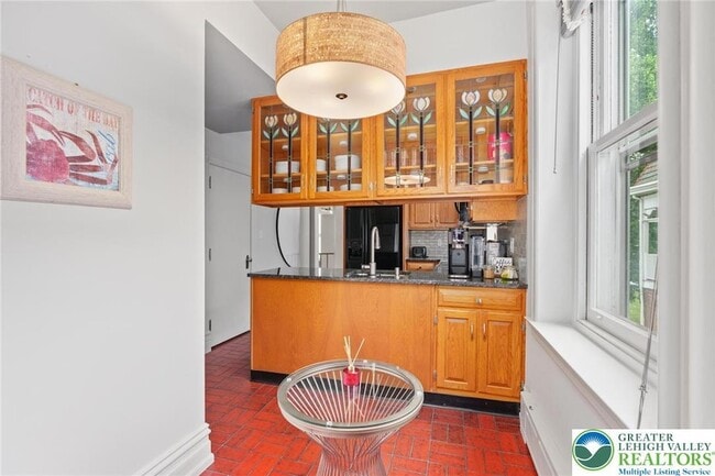 Building Photo - 1505-1509 Hamilton Street Unit Unit 2