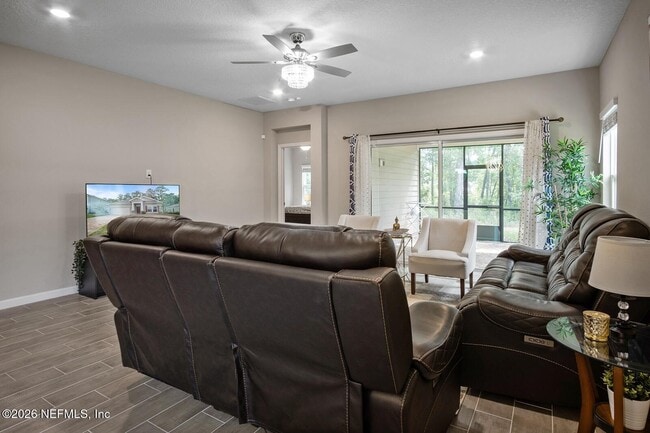 Building Photo - 619 Brown Bear Run
