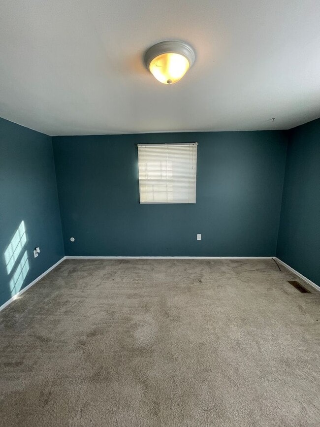 Building Photo - 120 Scottsdale Dr