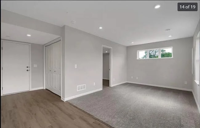 Building Photo - Modern Elegance Meets Everyday Comfort in ...