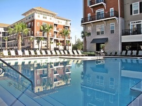Building Photo - Flats at 4200 - STUDENT LIVING
