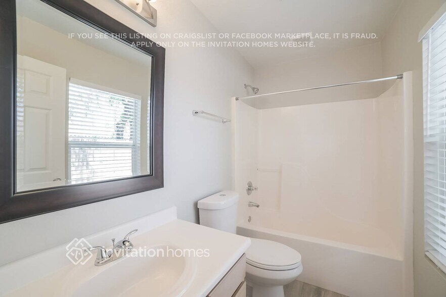 Building Photo - 11233 N 89th Way