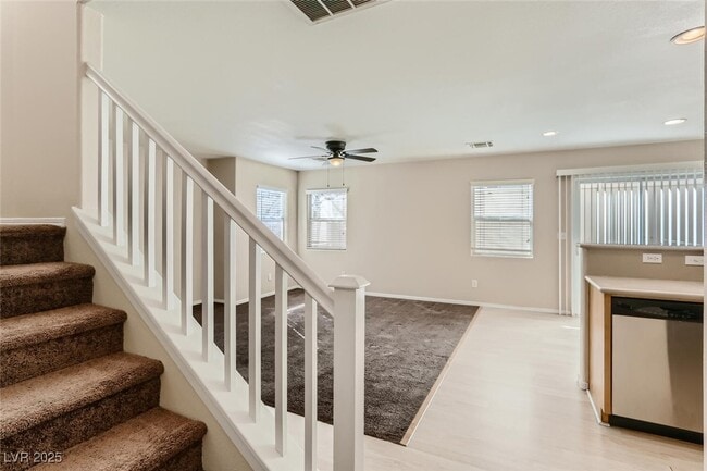 Building Photo - 8208 W Wildwood Glen Dr
