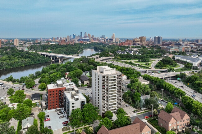 Aerial - Thornton Place