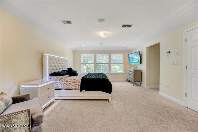Building Photo - 11 Rockspray Ct