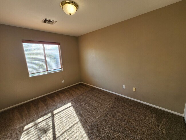 Building Photo - Beautiful former Model Home located near S...