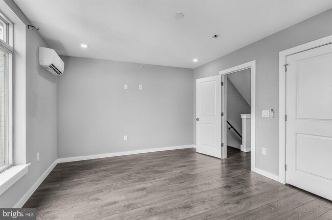 Building Photo - 1447 N 8th St