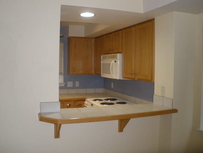 Building Photo - Loyal Heights/ Seattle