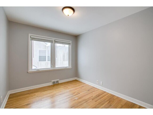 Building Photo - 3964 Xenwood Ave S