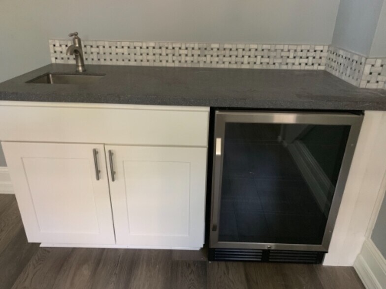 Building Photo - 400 Bethlehem Pike