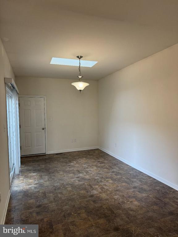 Building Photo - 1113 S Olmsted Pkwy