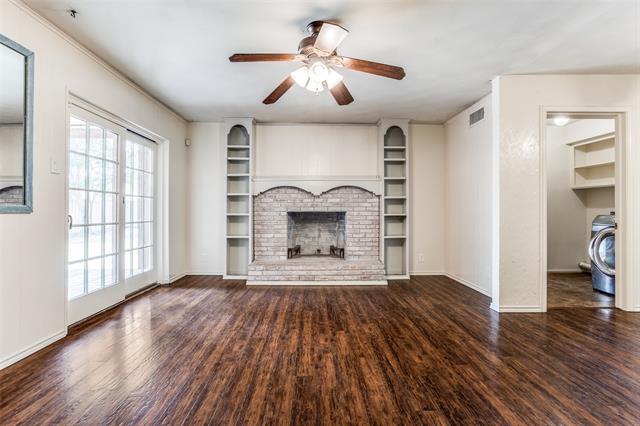 Building Photo - 702 S Waterview Dr