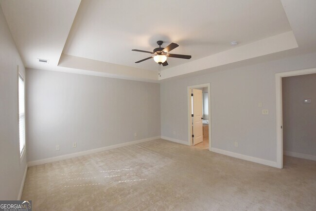 Building Photo - 606 Blackburn Ln