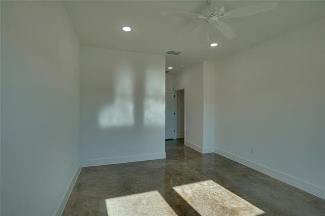 Building Photo - 106 Cardinal Wds