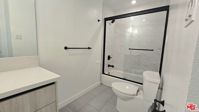 Building Photo - 1650 S Bentley Ave