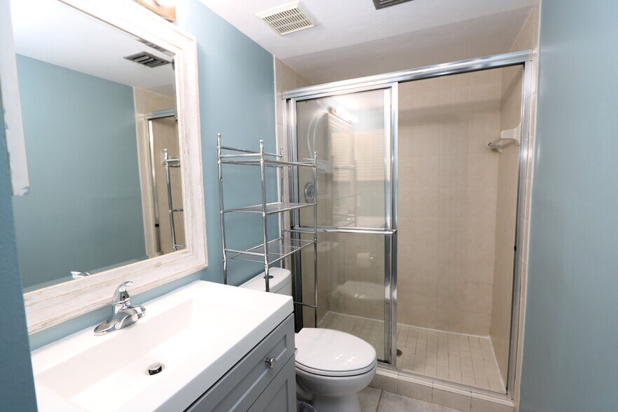 Building Photo - 2207 San Marco Rd