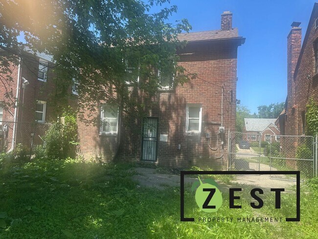 Building Photo - WELCOME HOME! 3BDRM 1.5BTH w/ GARAGE!!!