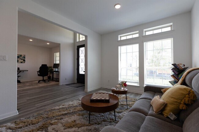 Building Photo - 2332 Giona Pl