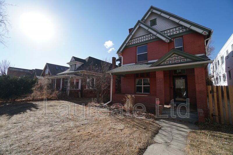 Building Photo - 39 Sherman St