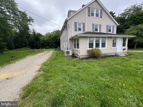 Building Photo - 419 Garden Rd