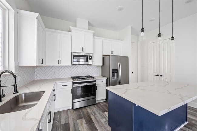 Building Photo - 4036 Porter St