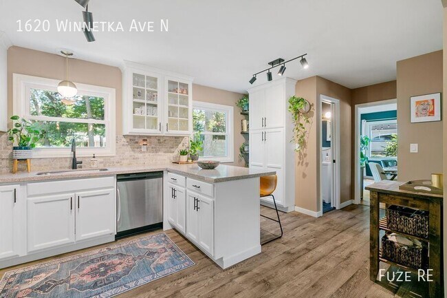 Building Photo - 1620 Winnetka Ave N