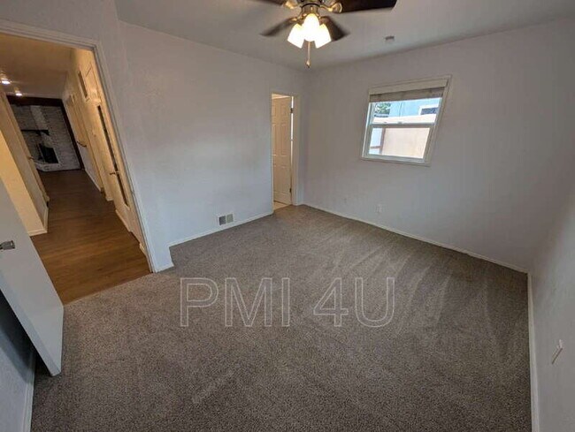 Building Photo - 9619 Arvada Ave NE