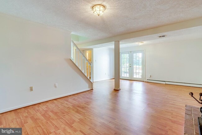 Building Photo - 13714 Gran Deur Dr