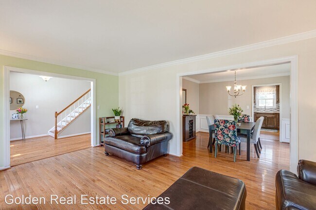 Building Photo - 5 br, 3.5 bath House - 5624 Kemp Ln