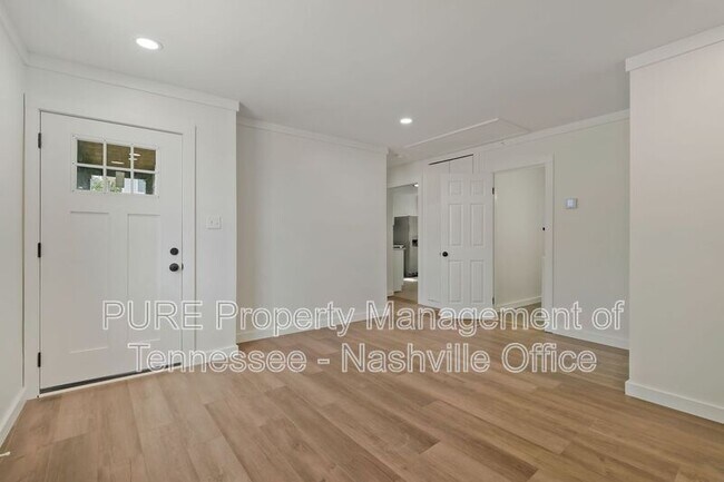 Building Photo - 1127 N 5th St