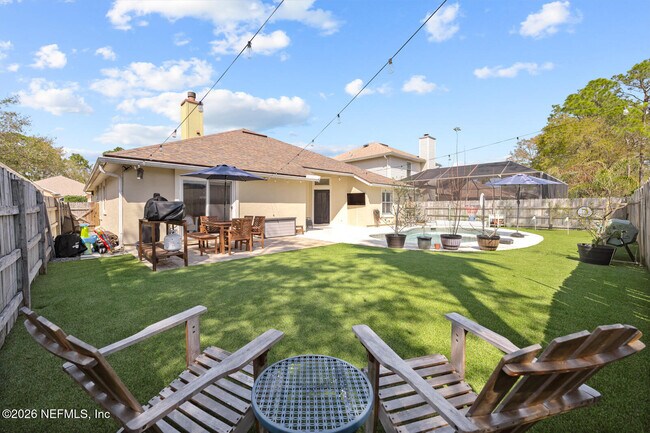 Building Photo - 13948 Spoonbill St N