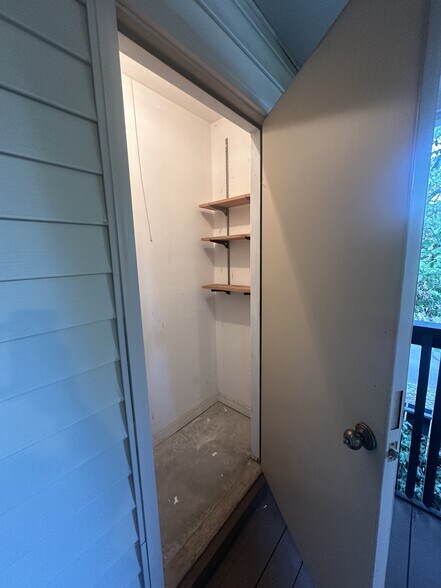 Building Photo - 207 Westfield Dr