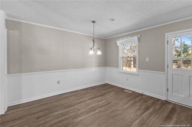 Building Photo - 3101 Ansley Dr