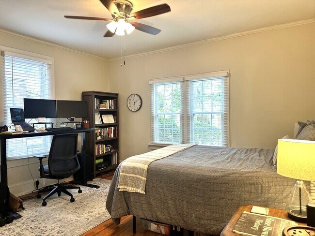 Building Photo - 735 Ponce De Leon Ct NE