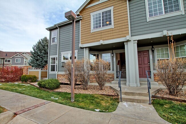 Building Photo - 14300 Waterside Ln