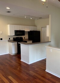 Building Photo - 862 Grand Regency Pointe