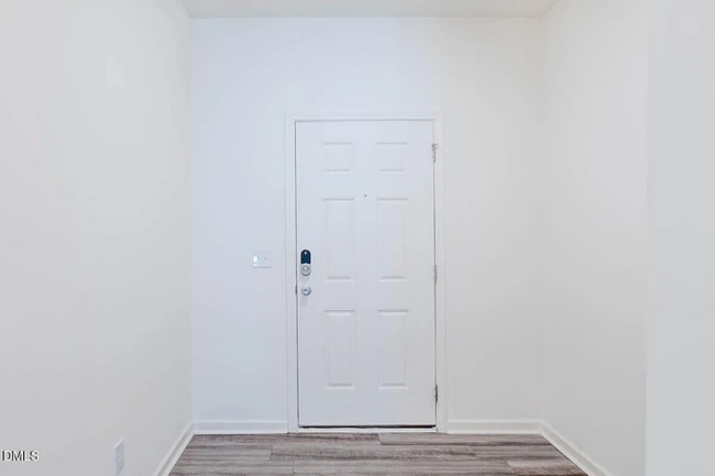 Building Photo - 956 Rift Vly Dr