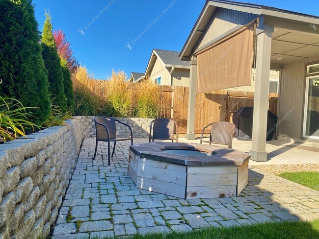 Building Photo - **UNFURNISHED**Beautiful Single-Level 3BR -2BA Home Near Redmond’s Upcoming Recreation Center