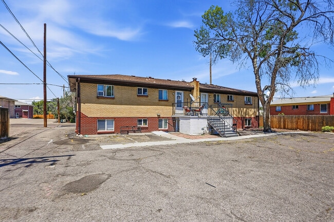 Building Photo - 4330 W 72nd Ave