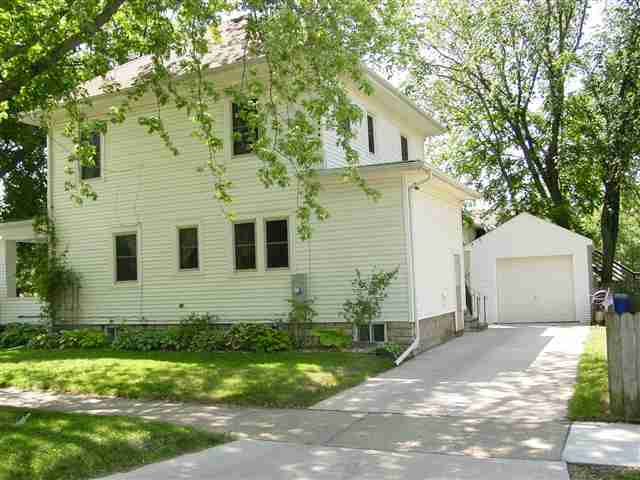 Building Photo - 1403 Washington St