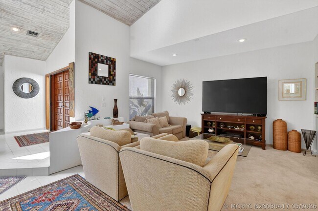 Building Photo - 22519 Esplanada Cir