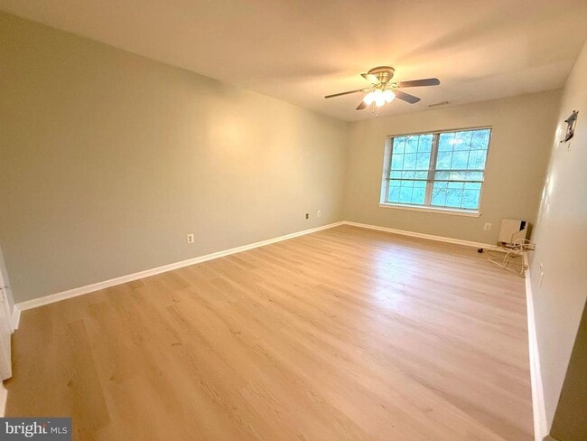 Building Photo - 2202 Tanglewood Ct