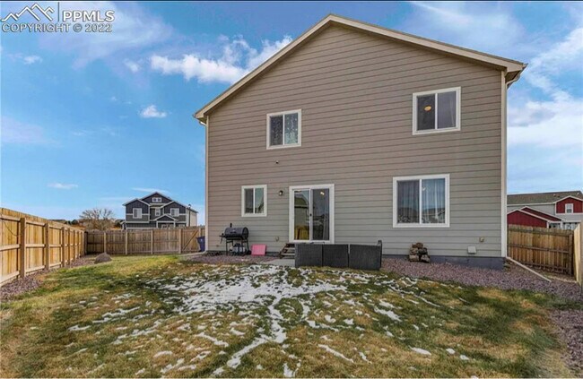 Building Photo - 6972 Winnicut Dr