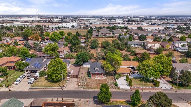 Building Photo - 5350 Tejon St