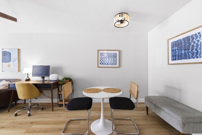 Building Photo - 6202 Friars Rd