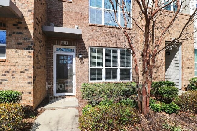 Building Photo - 1614 Pat Garrett St