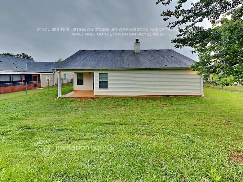 Building Photo - 408 Underwood Ct