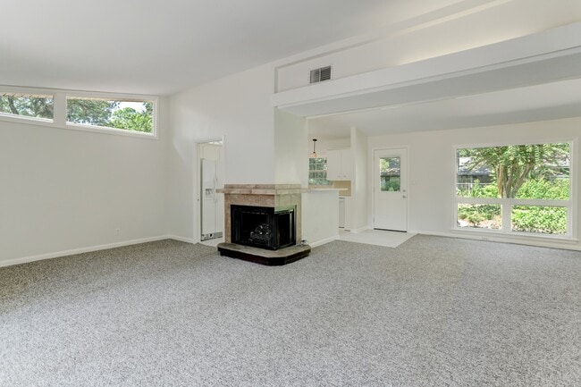 Building Photo - 10226 Ivyridge Rd