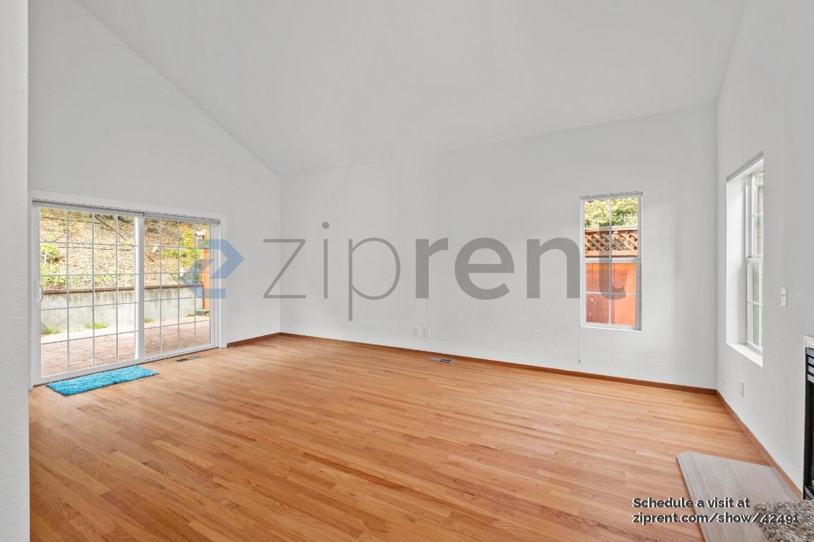 Building Photo - 2643 Spring Oaks Dr